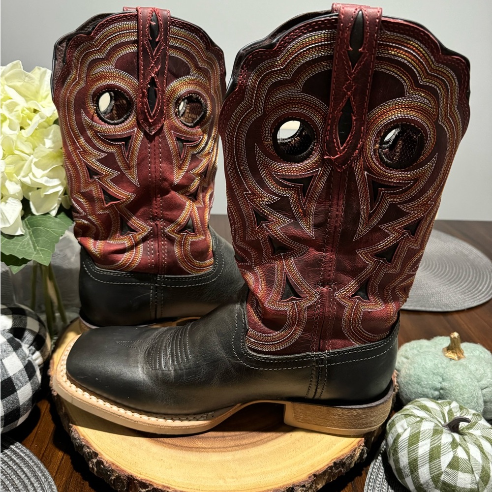 Women’s Durango Rebel Pro boots